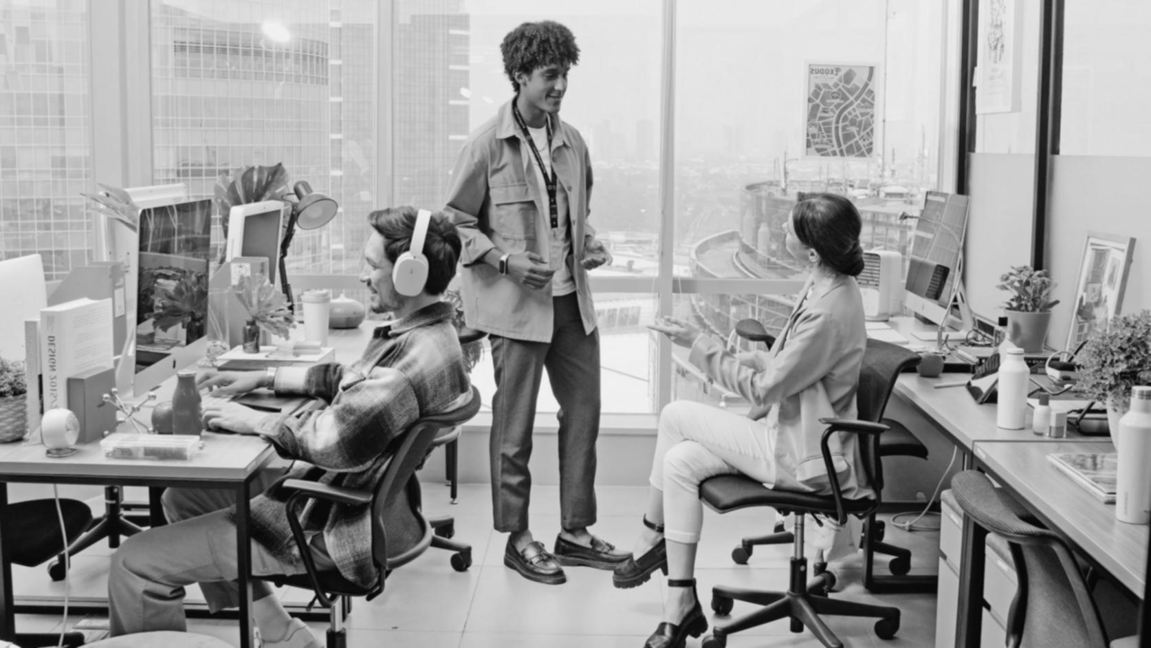 Investment learning environment with educational resources